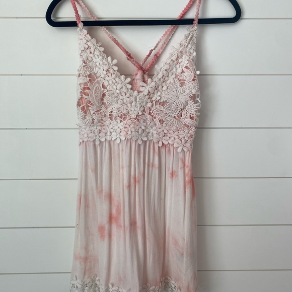 POL Tops - Lace-Trim Pink Tie-Dye Cami Top
